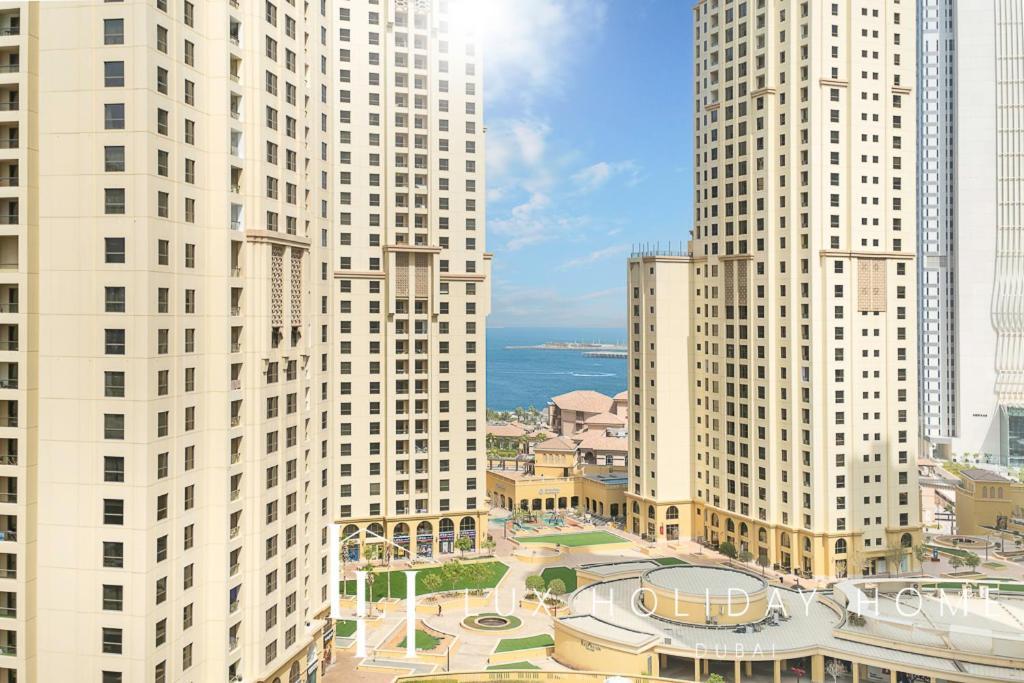 Lux Contemporary Suite With Full Marina View 6 Дубай Екстер'єр фото